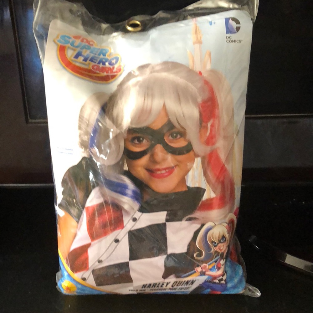 The Suicide squad Harley Quinn outfit and bat.
